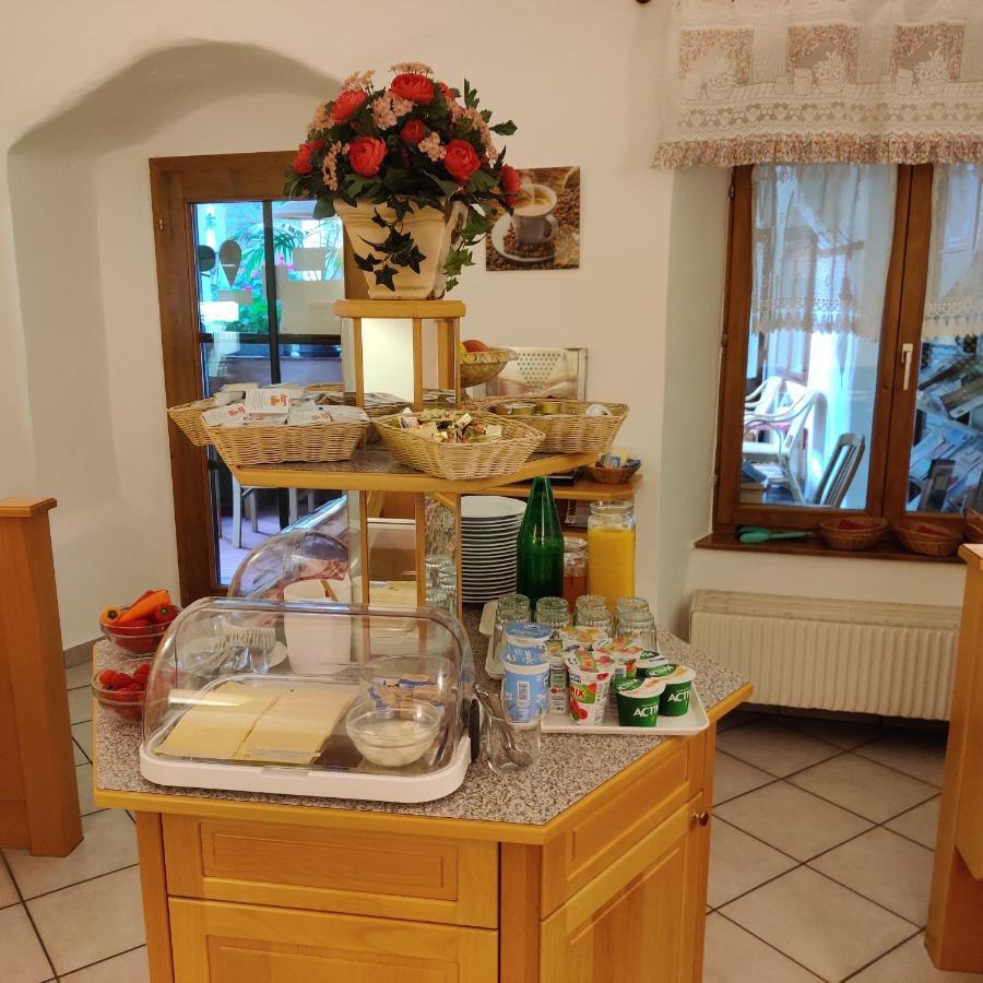 Gaestehaus Einzinger Krems an der Donau Esterno foto