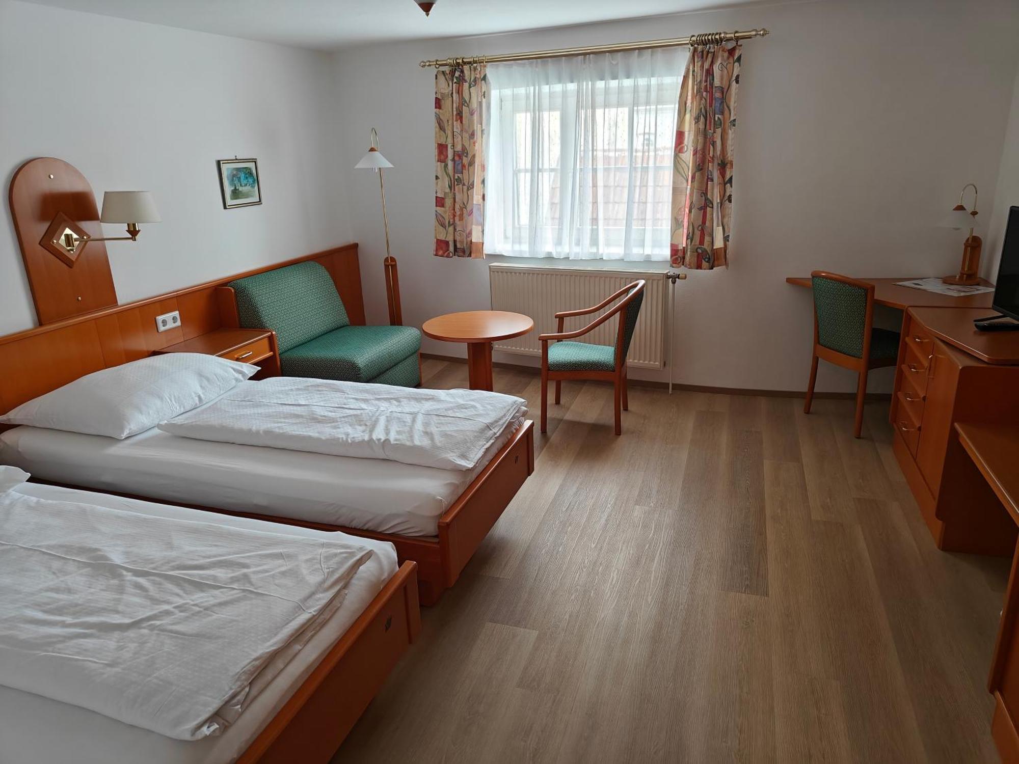 Gaestehaus Einzinger Krems an der Donau Esterno foto