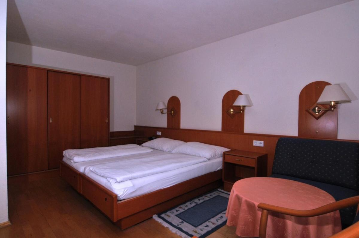 Gaestehaus Einzinger Krems an der Donau Esterno foto