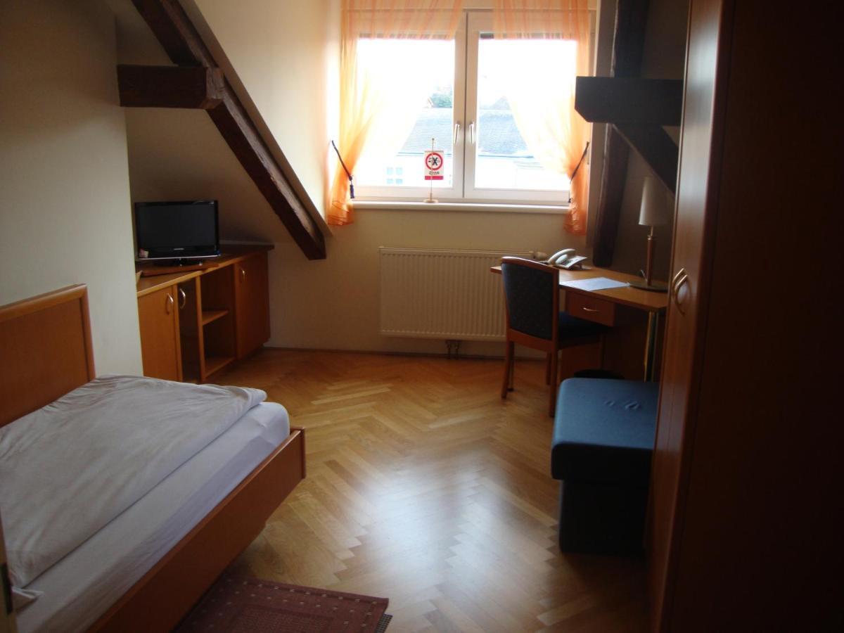 Gaestehaus Einzinger Krems an der Donau Esterno foto