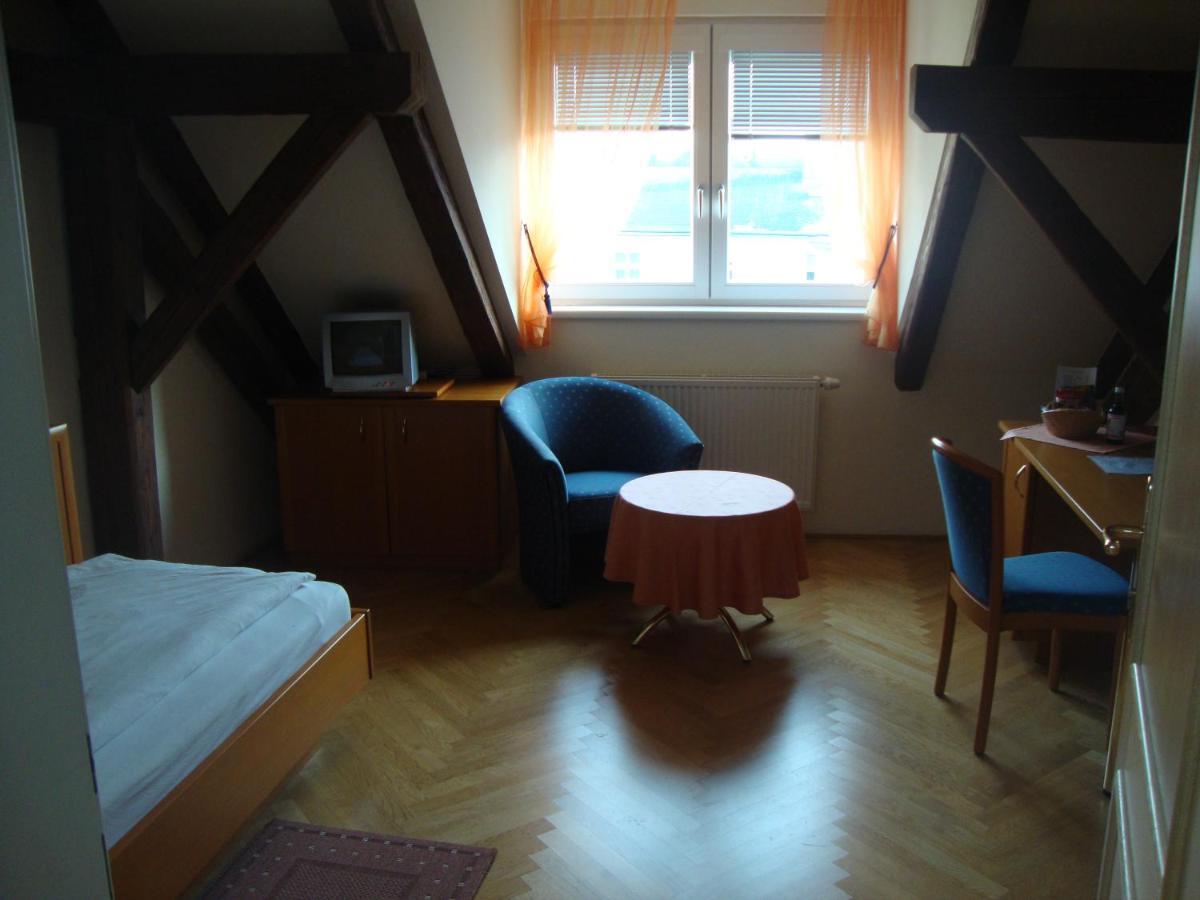 Gaestehaus Einzinger Krems an der Donau Esterno foto